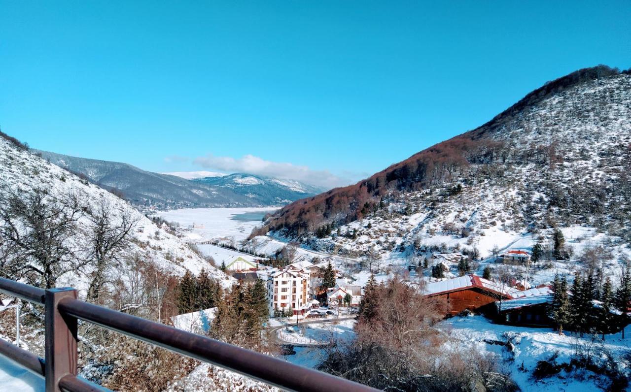 Andrey Apartment Mavrovo Eksteriør bilde