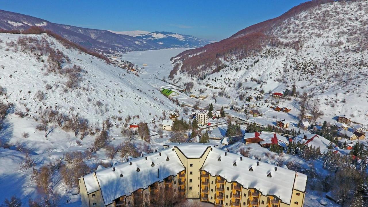 Andrey Apartment Mavrovo Eksteriør bilde